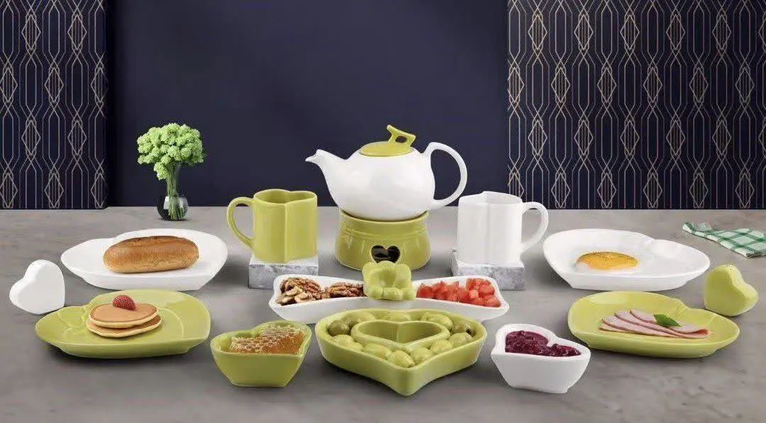 ✅ سرویس صبحانه خوری ۱۶ پارچه vicer
