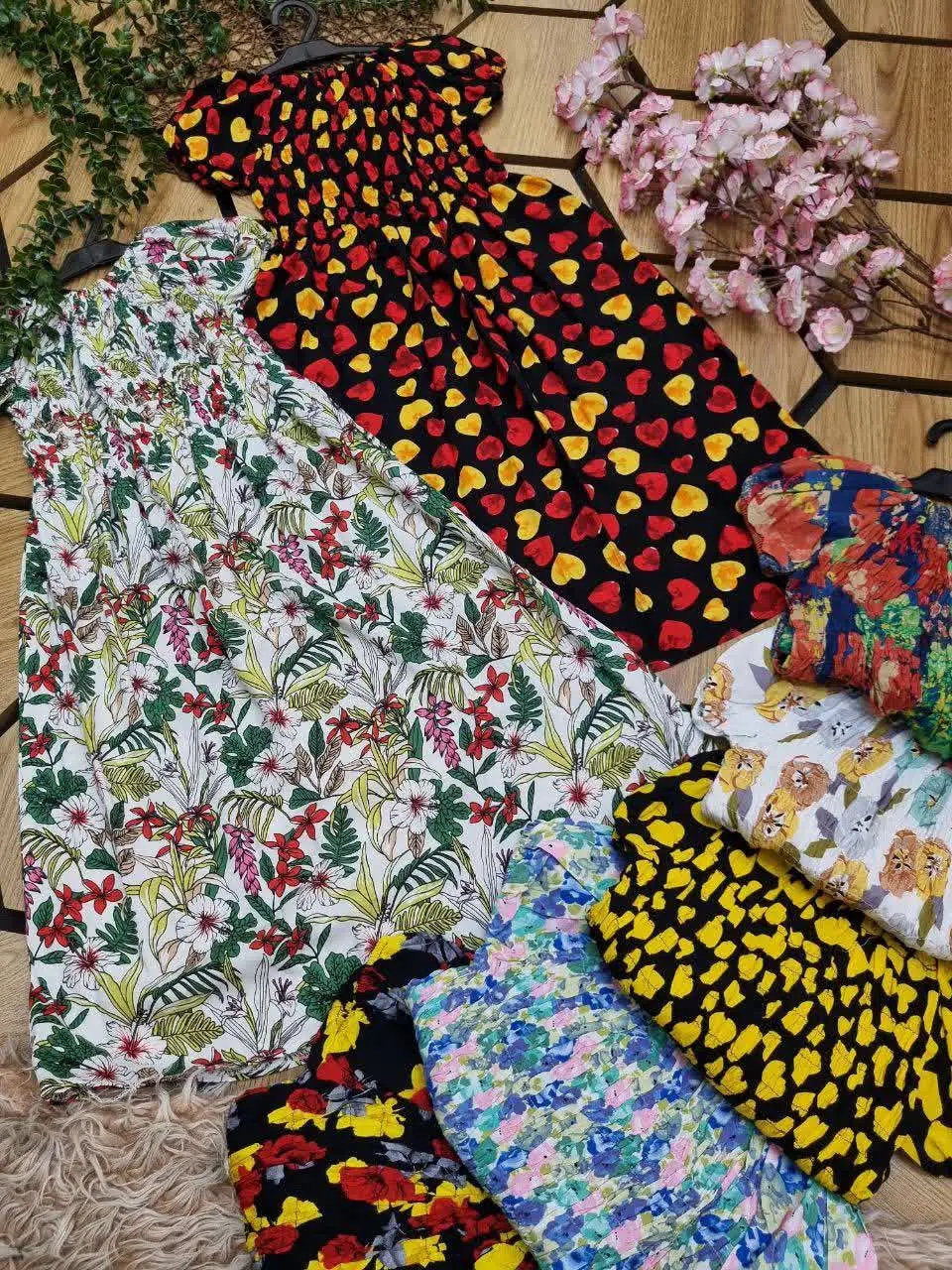 🇮🇷🧥🧶👗👚🎽👕👖👔💎
