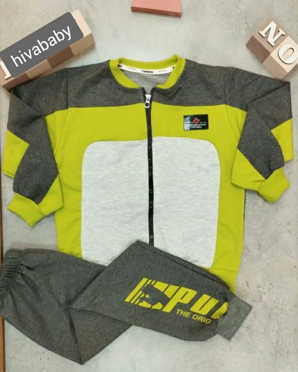 سویشرت شلوار سبز
