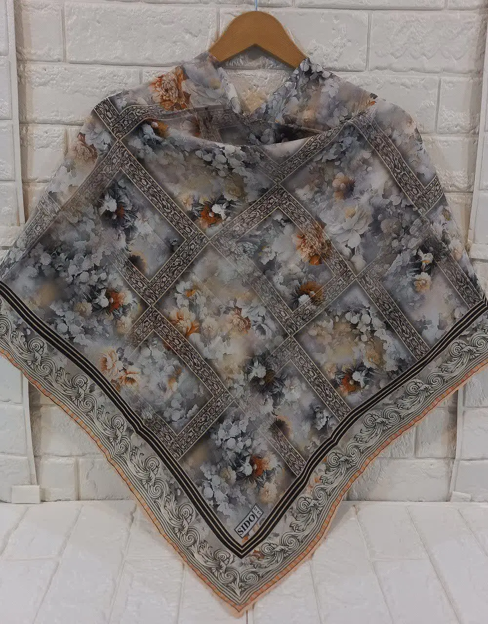 ‏کد ۵۲۶/۶۷۸۳ (۸۵gr) 
