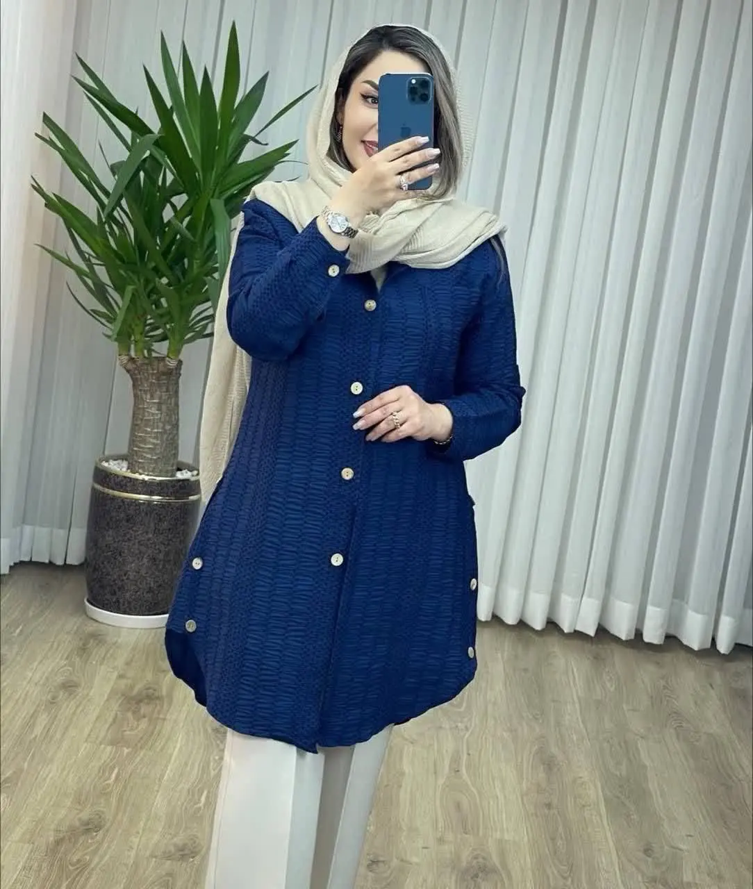 🌸 نام: مانتو کوکینه
