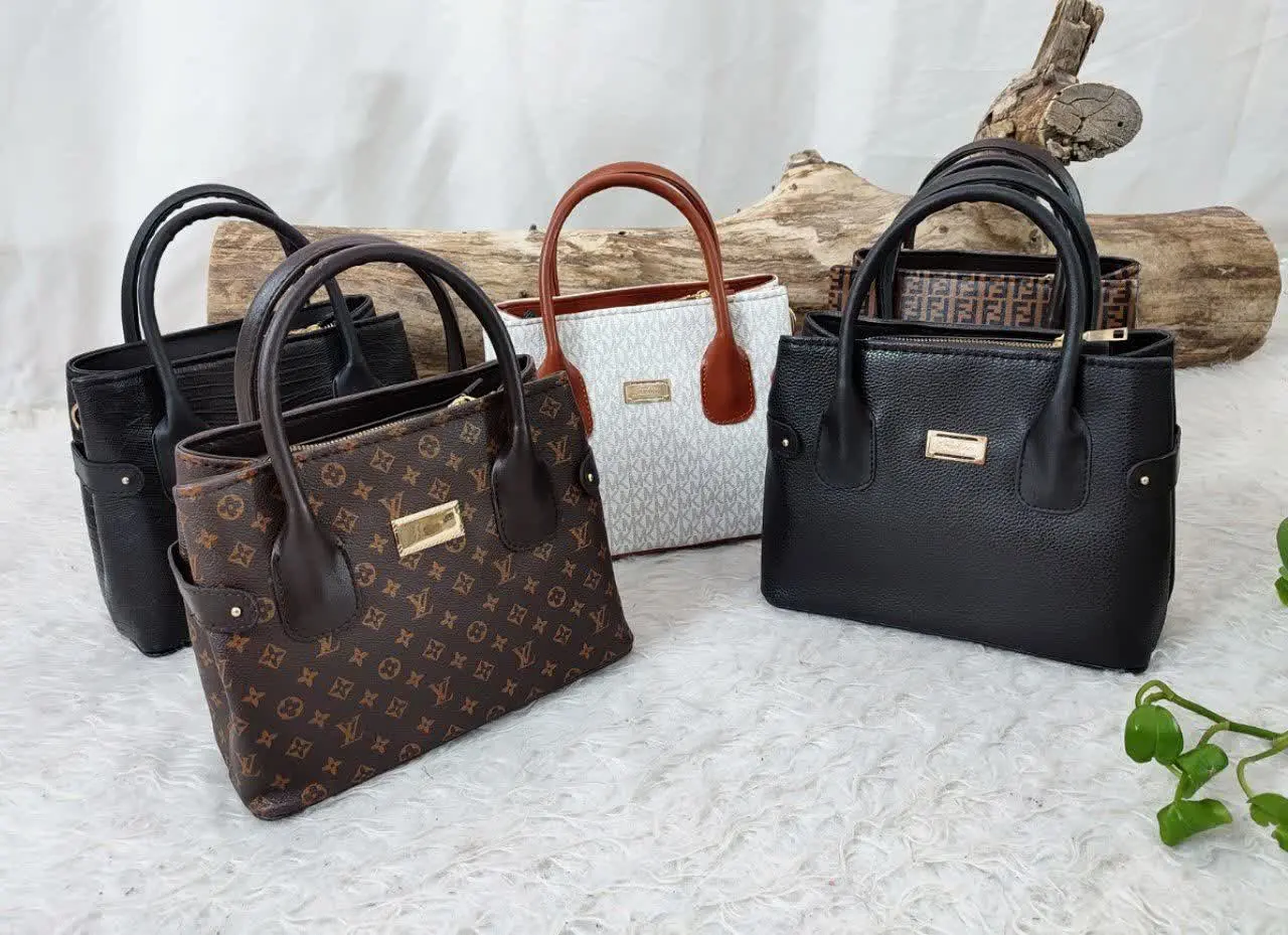 نام: 👛کیف دستی و دوشی مدل دخترانه فشن😍
