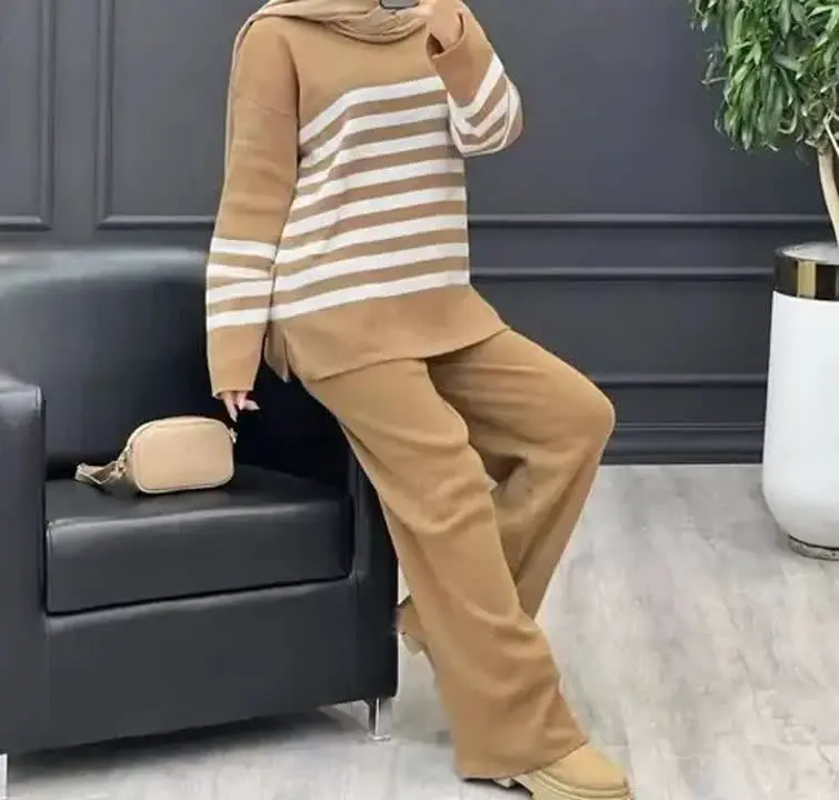 ست لباس و شلوار بافت راه راه 
