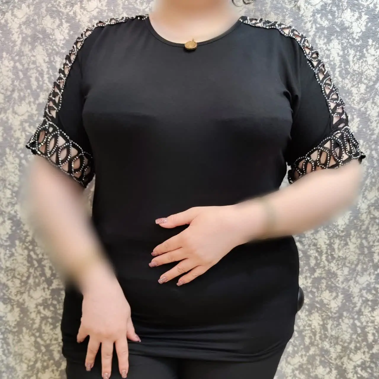 توام تیشرت ساده دوسنداری؟ 🥲
