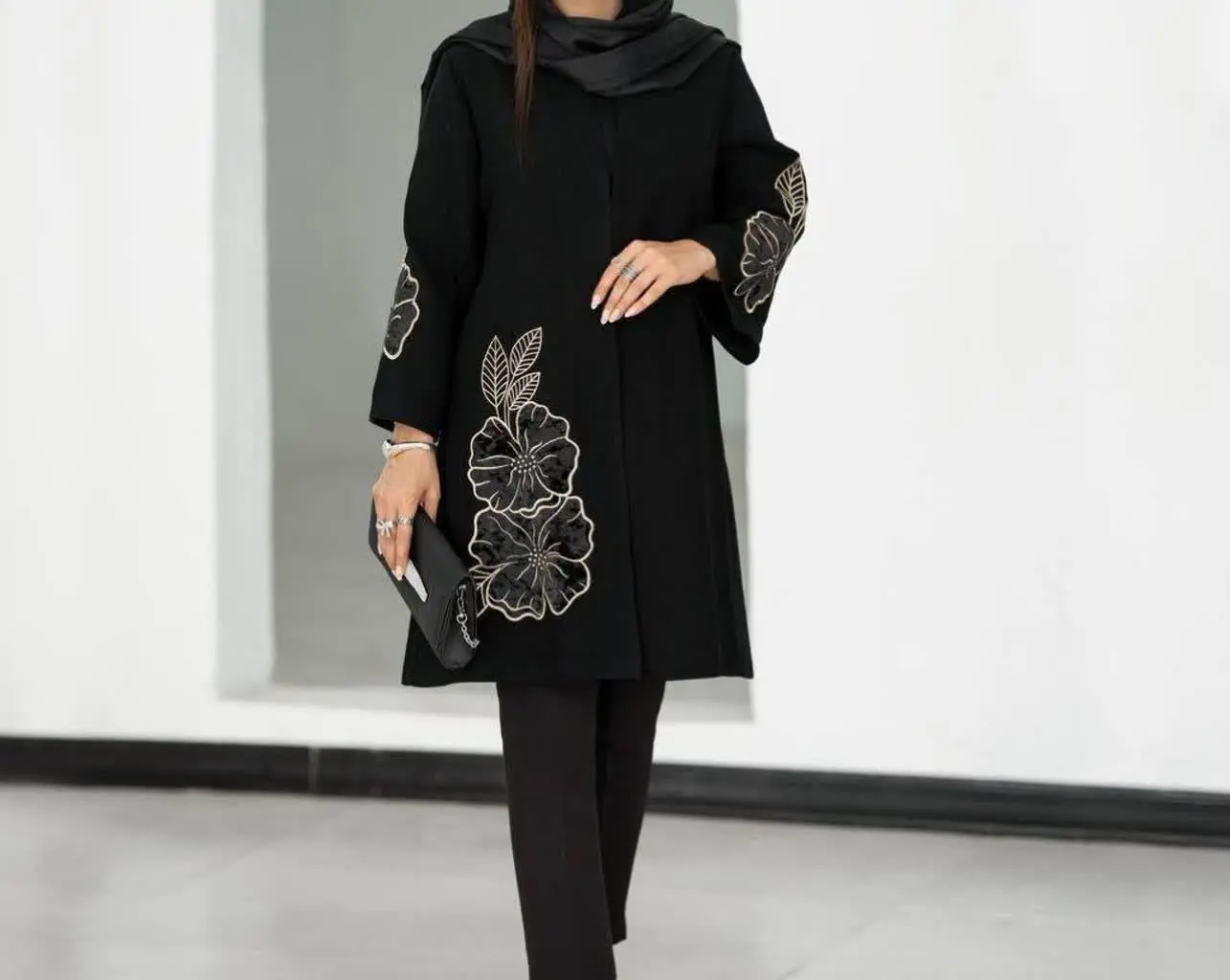 🔴نام: مانتو کتی شاهان
