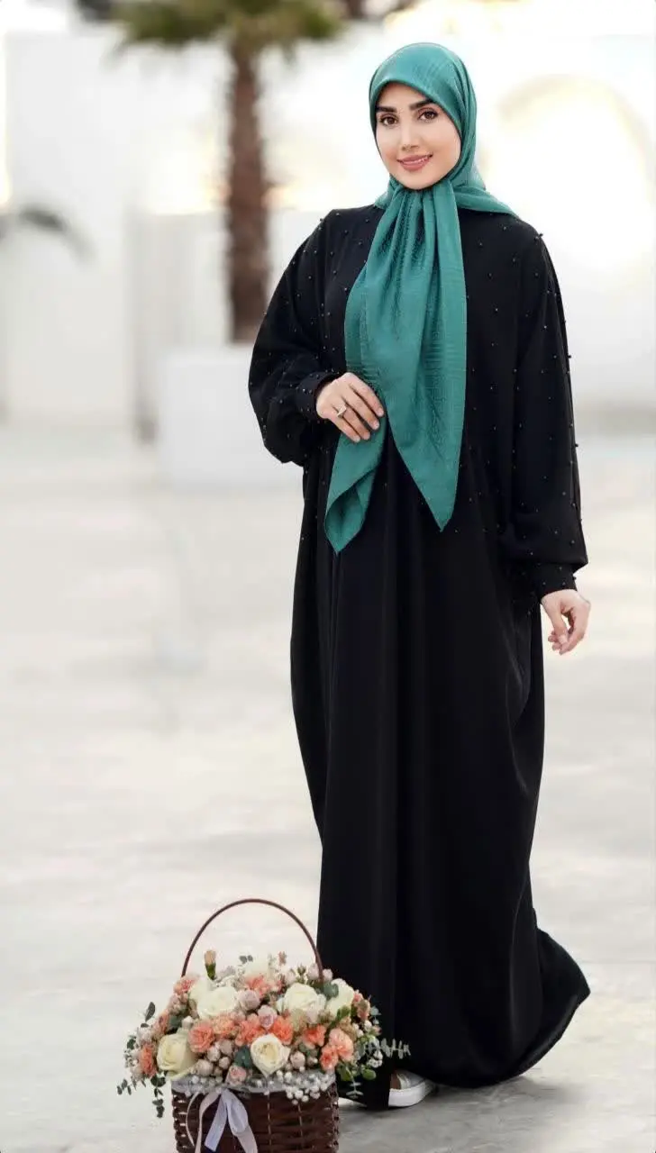 عبا آیلا مرواریدی مشکی
