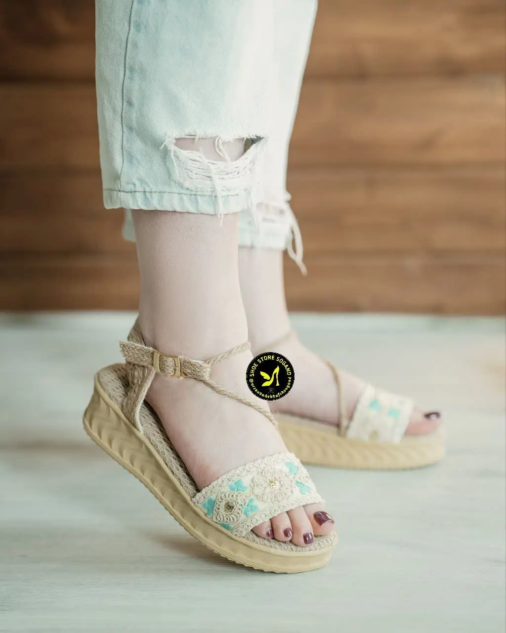 عنوان محصول: صندل کنفی جدید
