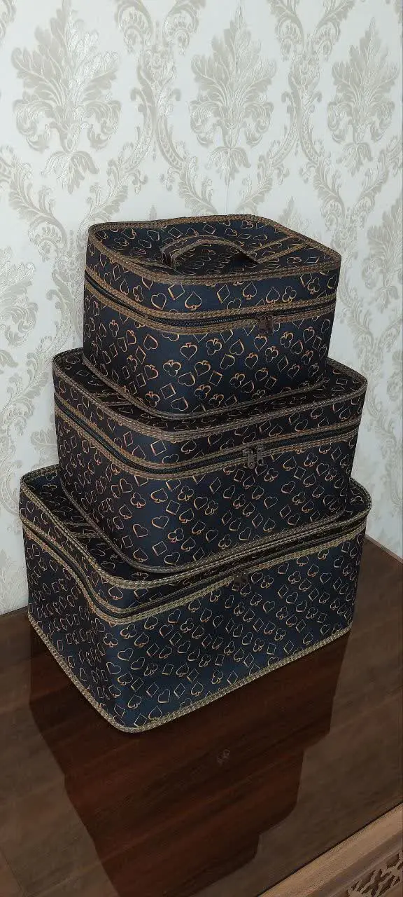 (مناسب: شال و روسری، شلوار،...