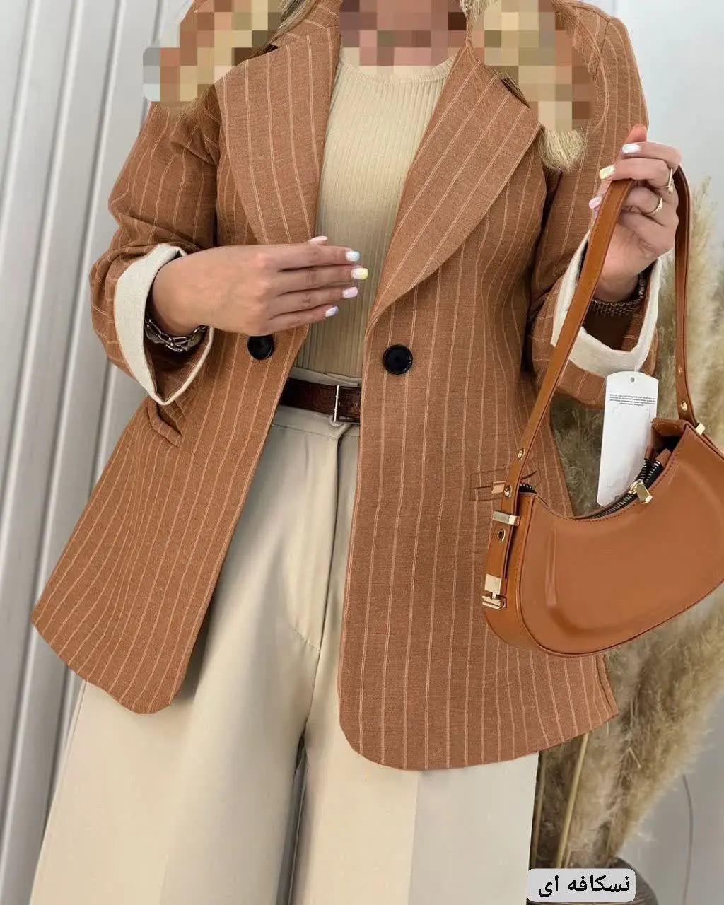 👚 نام: مانتو کتی نورماه✅