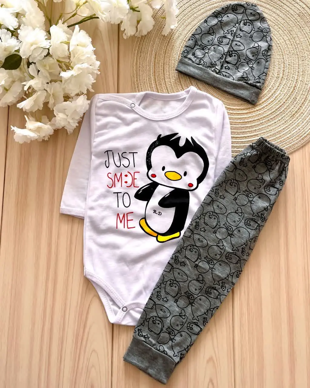 سه تیکه پنگوئن
