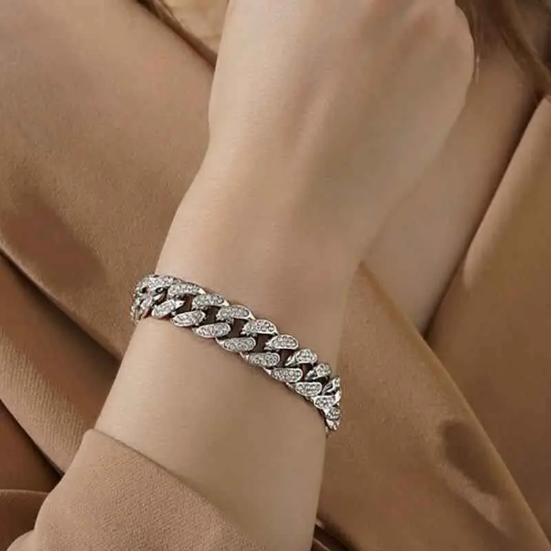 💍دستبند کارتیر فول نگین بسی...