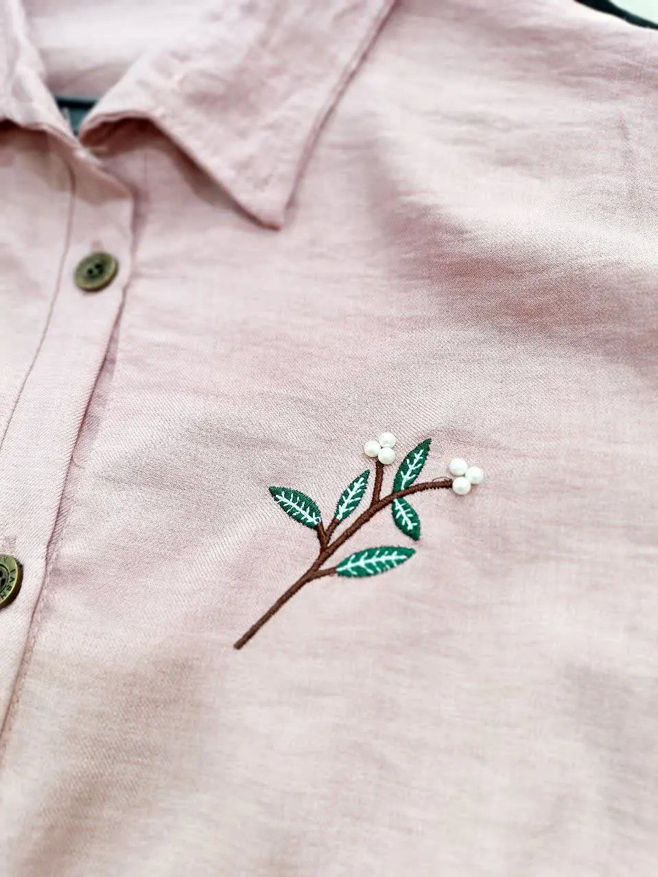 🍂🍁 مانتو مروارید دوزی جلو دکمه ⭐️
