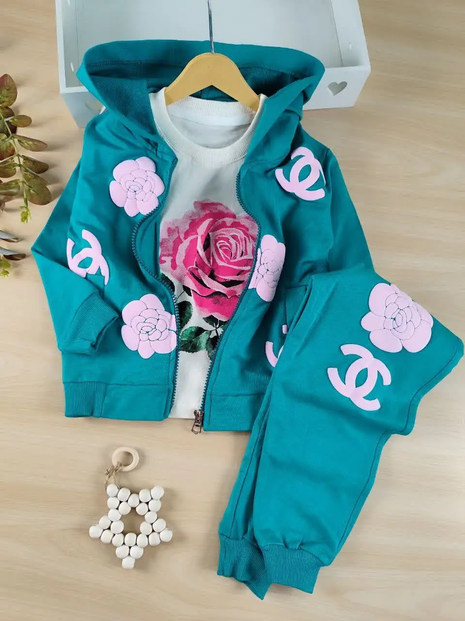 سه تیکه گل Pink 
