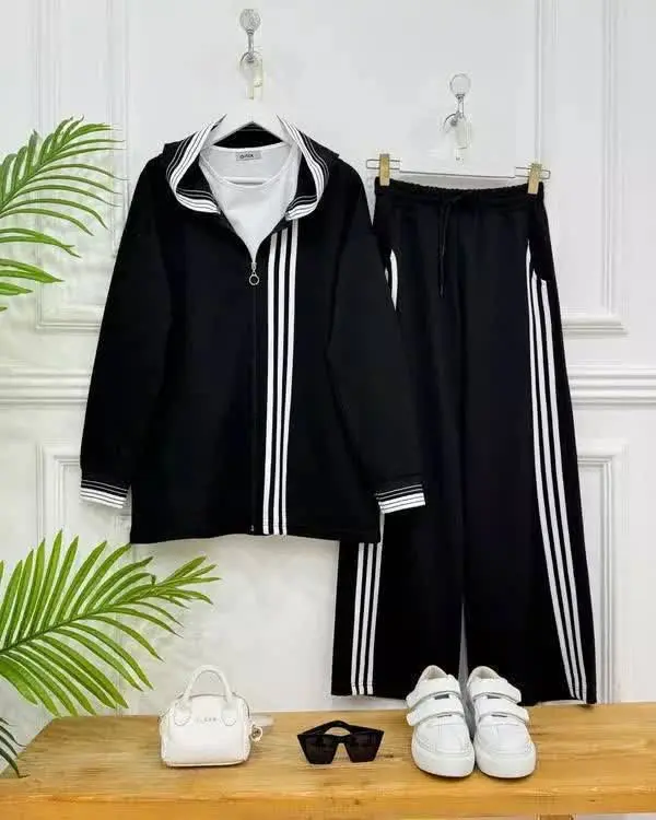 ▪️نام: ست سویشرت شلوار سه خط