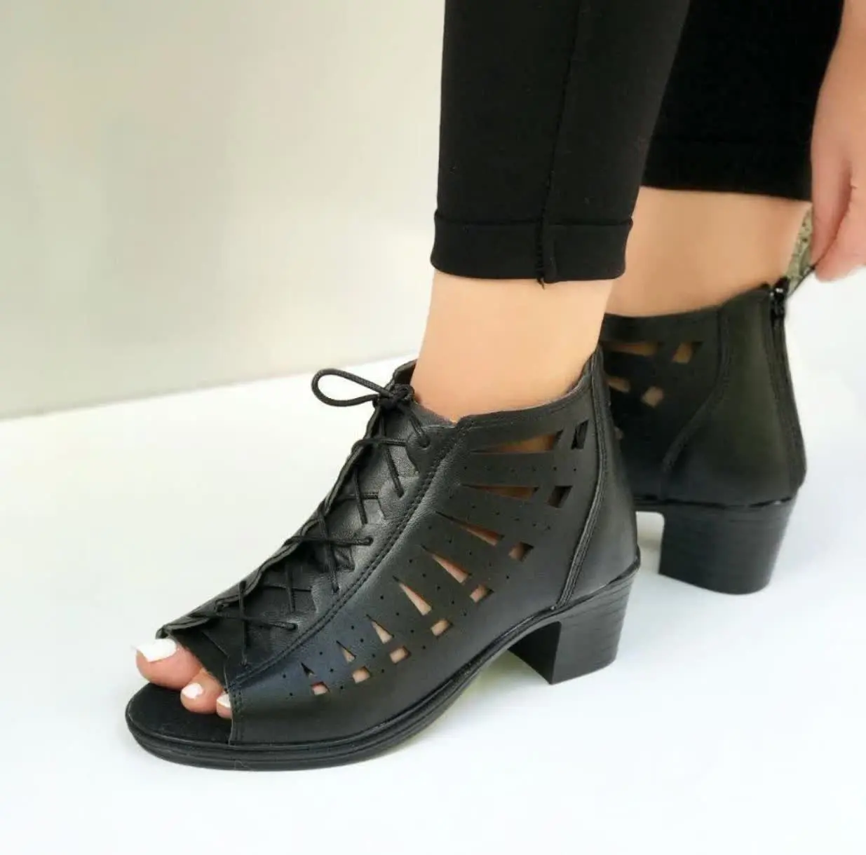 📌نام: مدل شقایق
