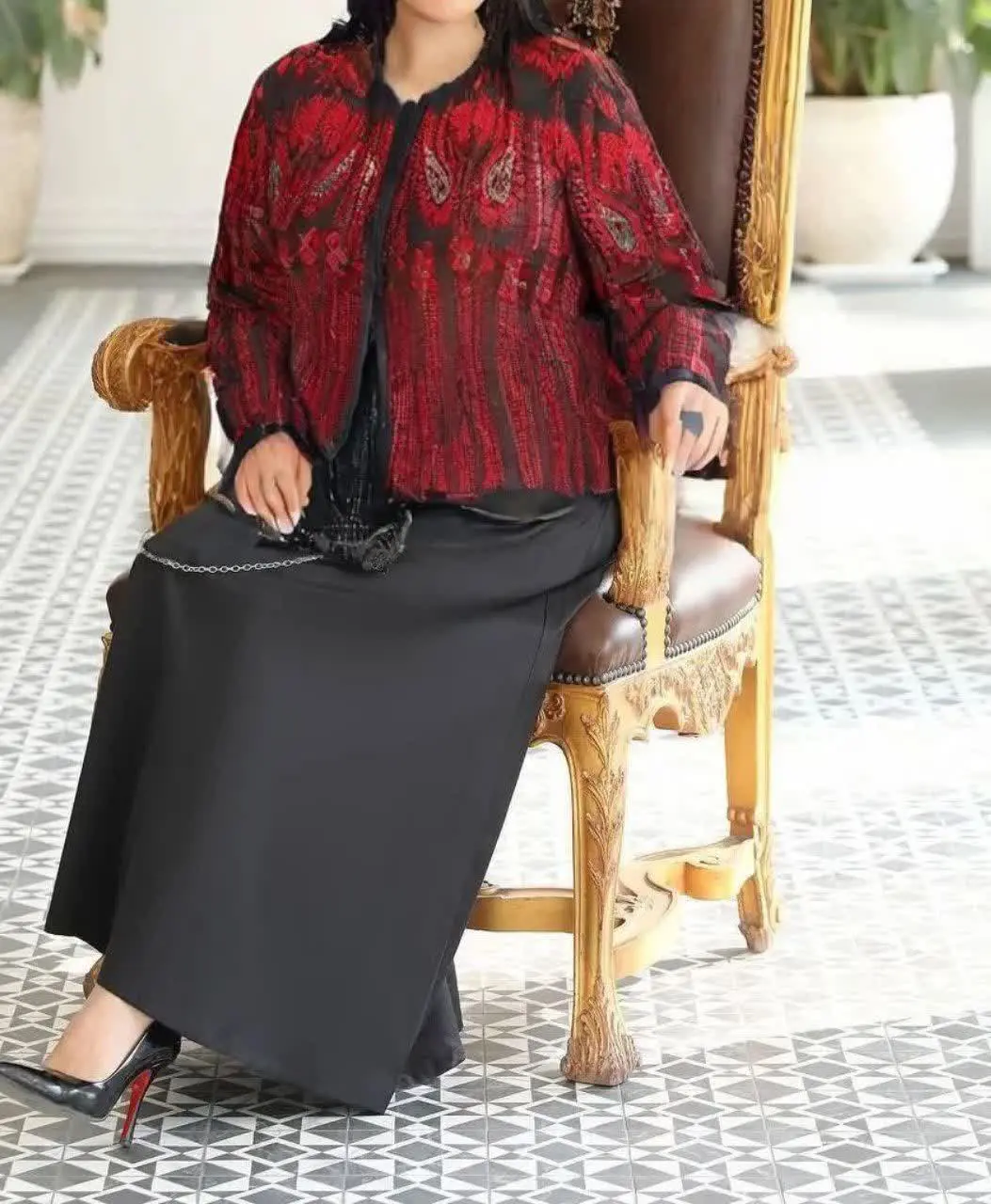 ❤️نام: کت و سارافن 🌺عیداااانه🌺 ملکه
