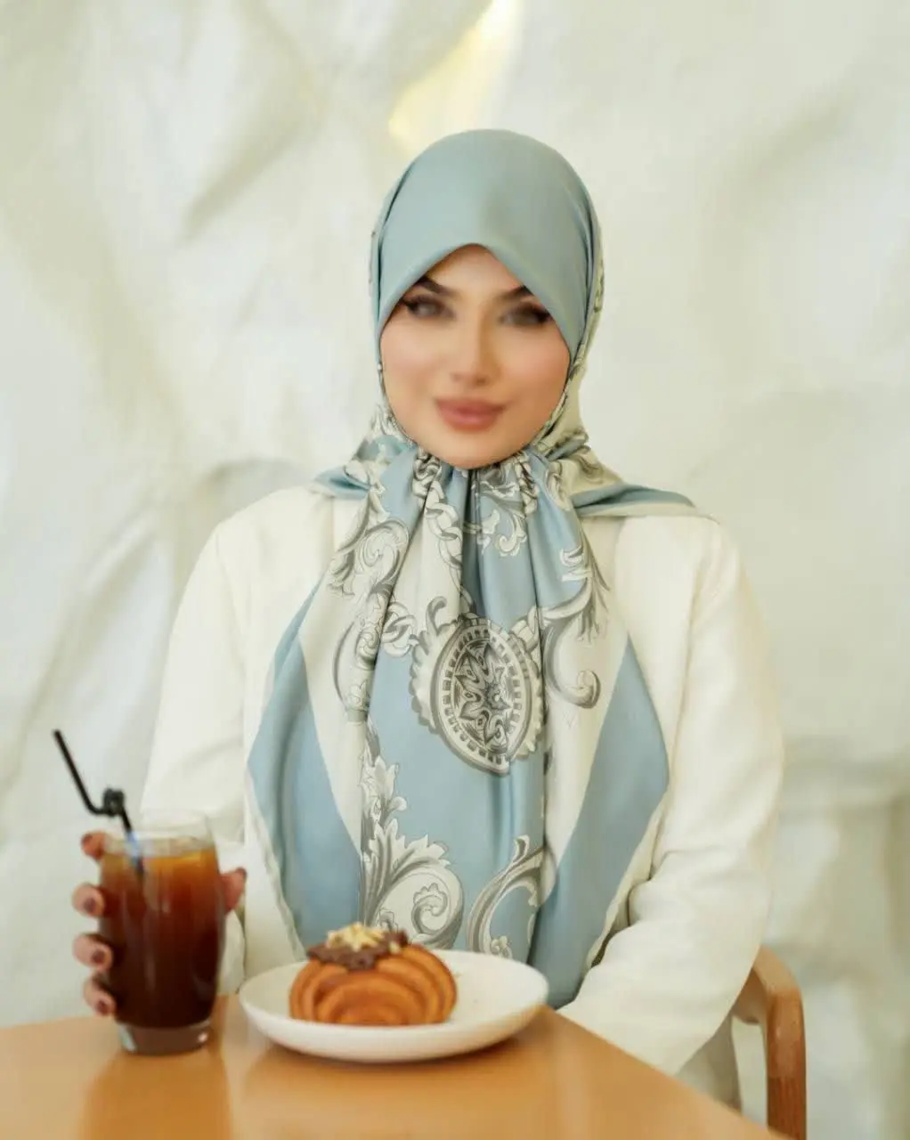 یه روسری زیبای مجلسی پسند و