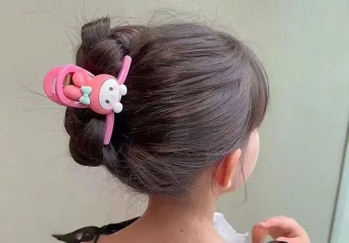 کلیپس موی بچگانه
