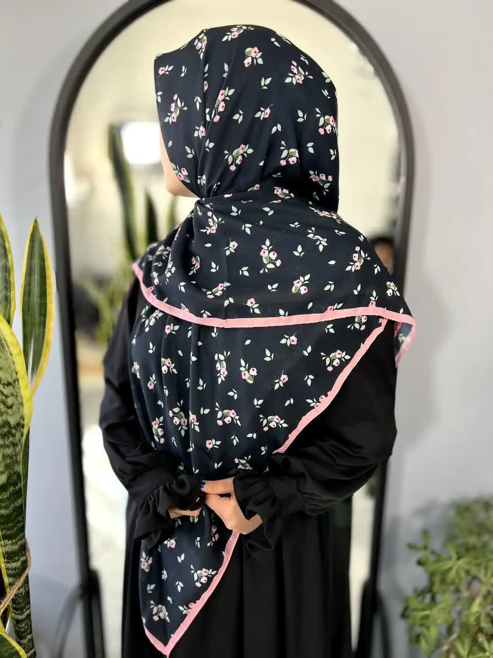 روسری طرح غنچه منگوله دار🌹
