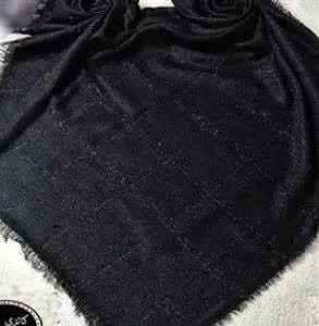 روسری لنین مشکی چهاخانه براق
