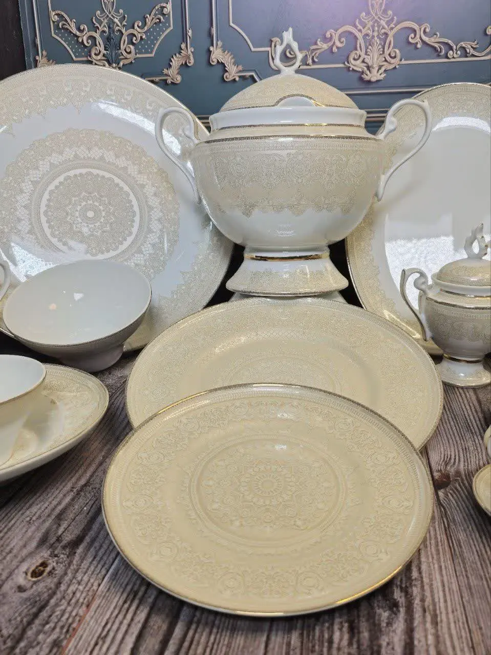 سرویس ۹۹و ۲۹پارچه لورین 
