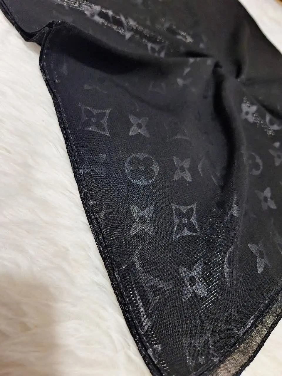 🌷 #عنوان: روسری نخی ابریشم طرحدار
