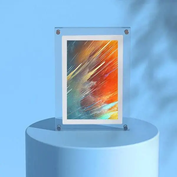 علاوه بر آن، قابلیت چرخش یا...