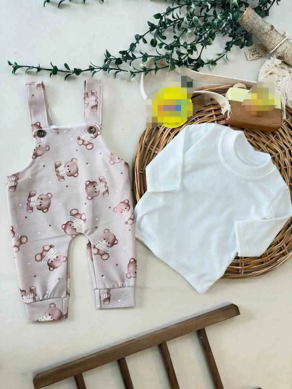 دوتیکه سرهمی و. بلوز
