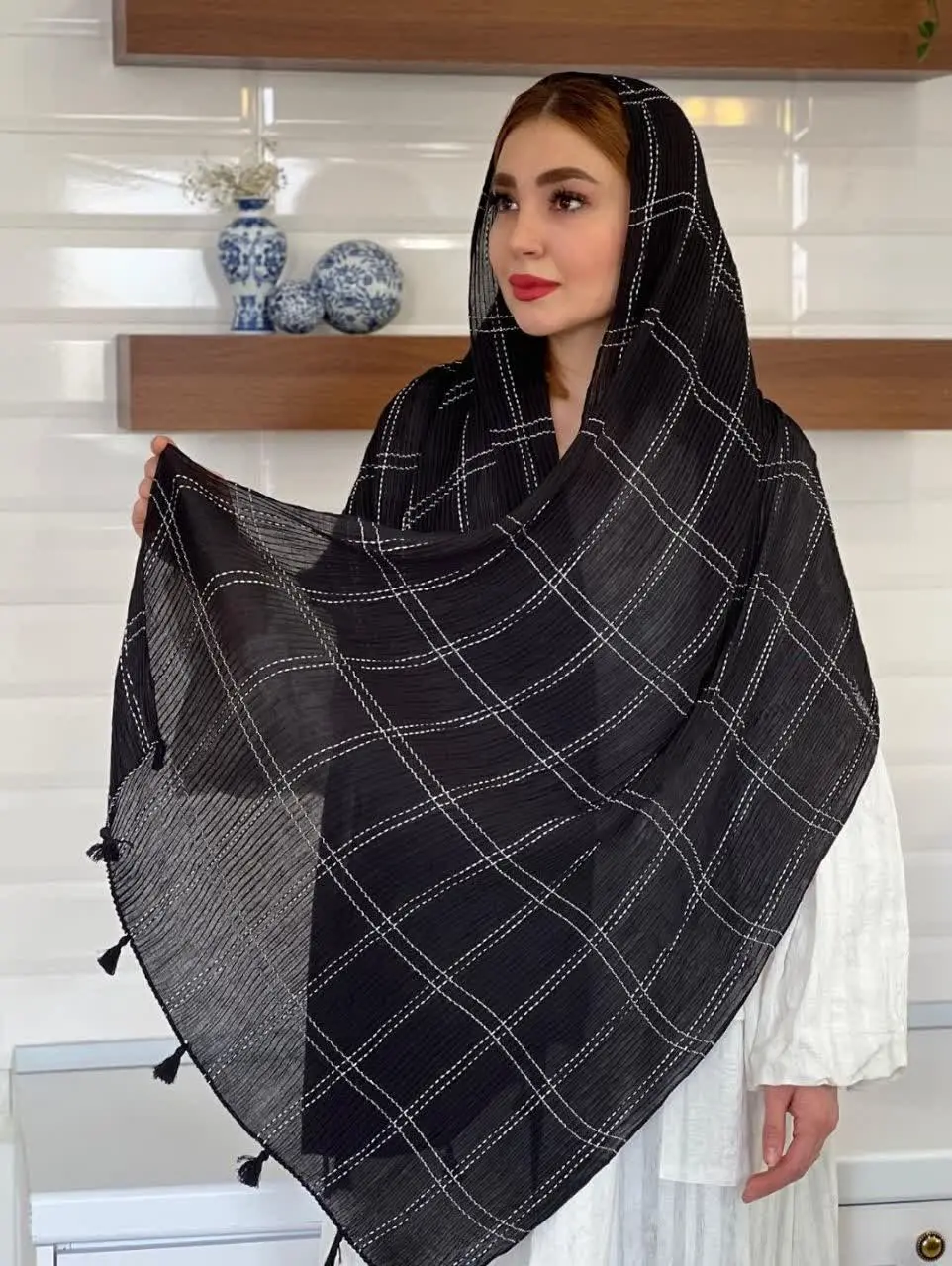 🥳شال مشکی چهارخانه سفید
