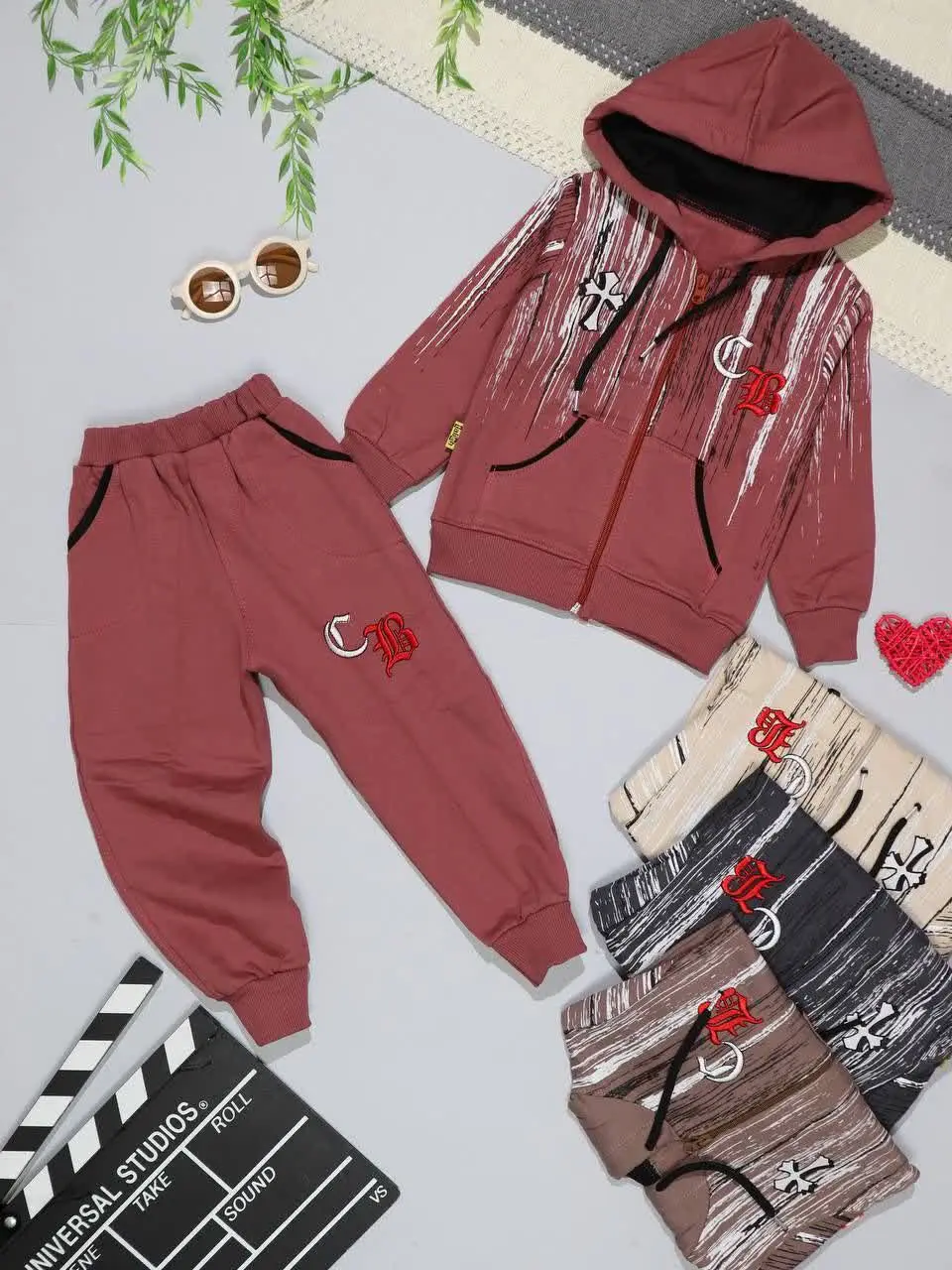 👫 سویشرت و شلوار دورس چاپ ص...