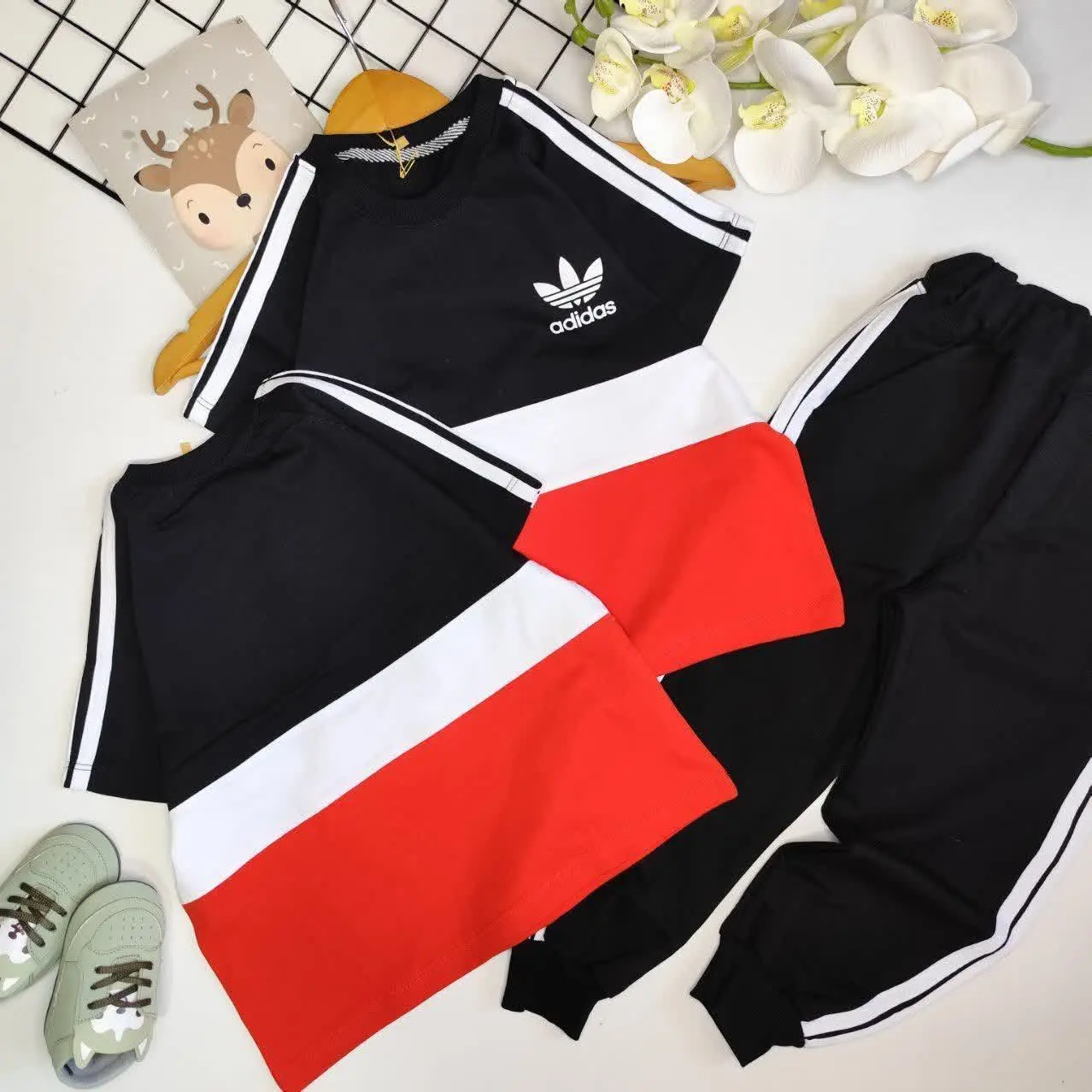 …. تصویر گویایے همه چیز آست✌🏽 
