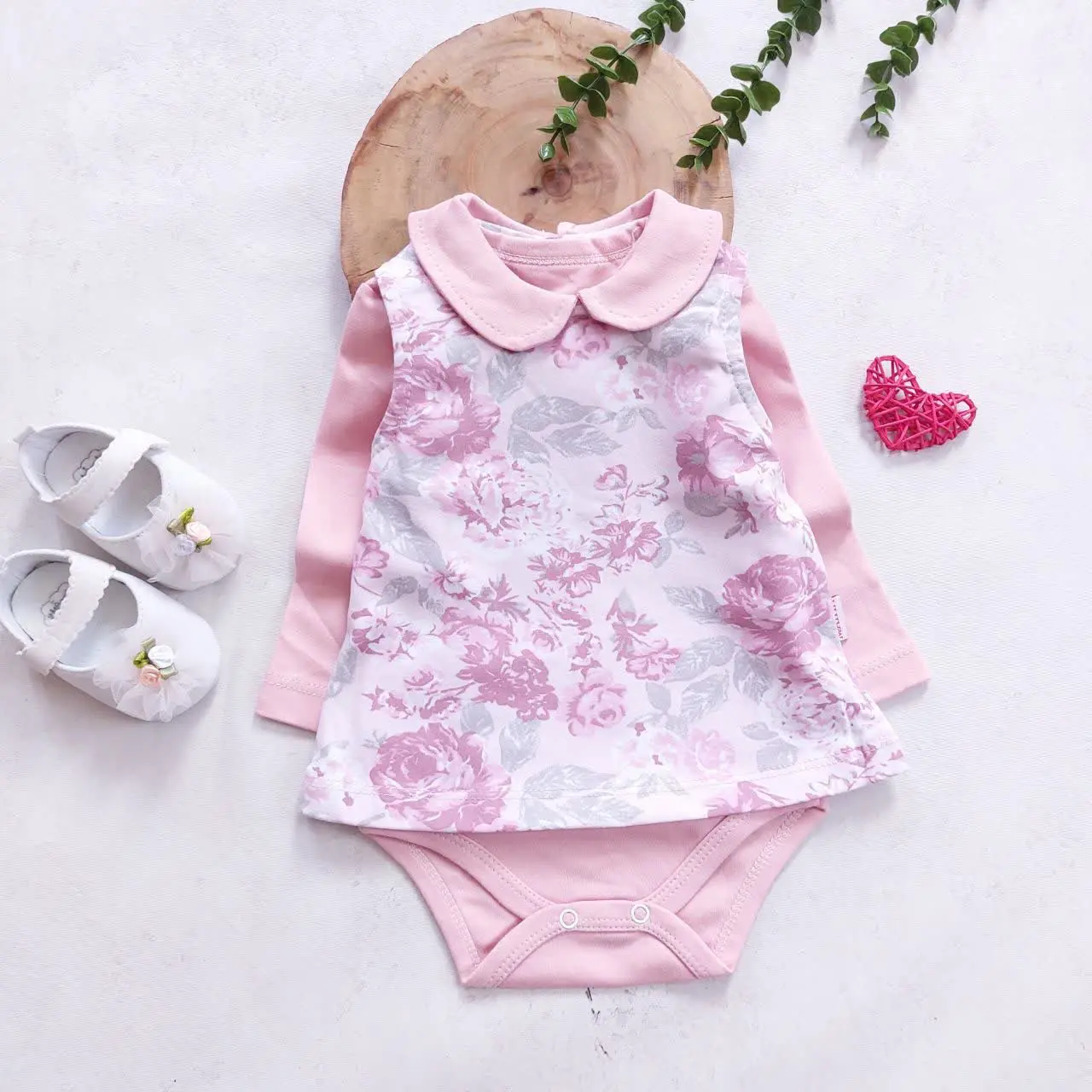 بادی و سارافون گل رز
