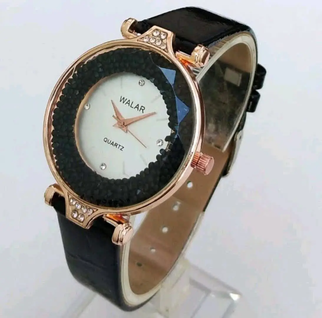 🌸ساعت مچی عقربه‌ای دور شنی والار
