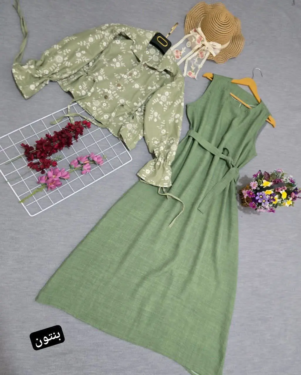 نام: کت و سارافون شاهیکا
