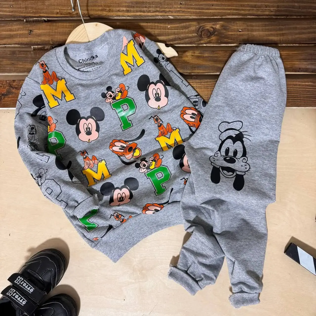 🥰 ست بلوز شلوار میکی و گوفی
