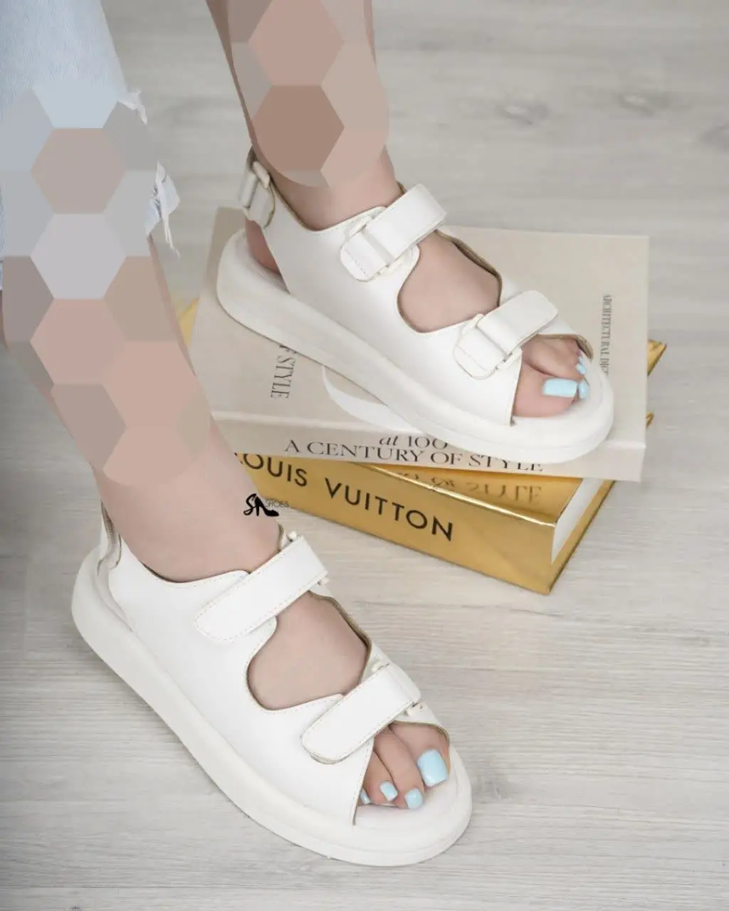 عنوان محصول: صندل چسبی