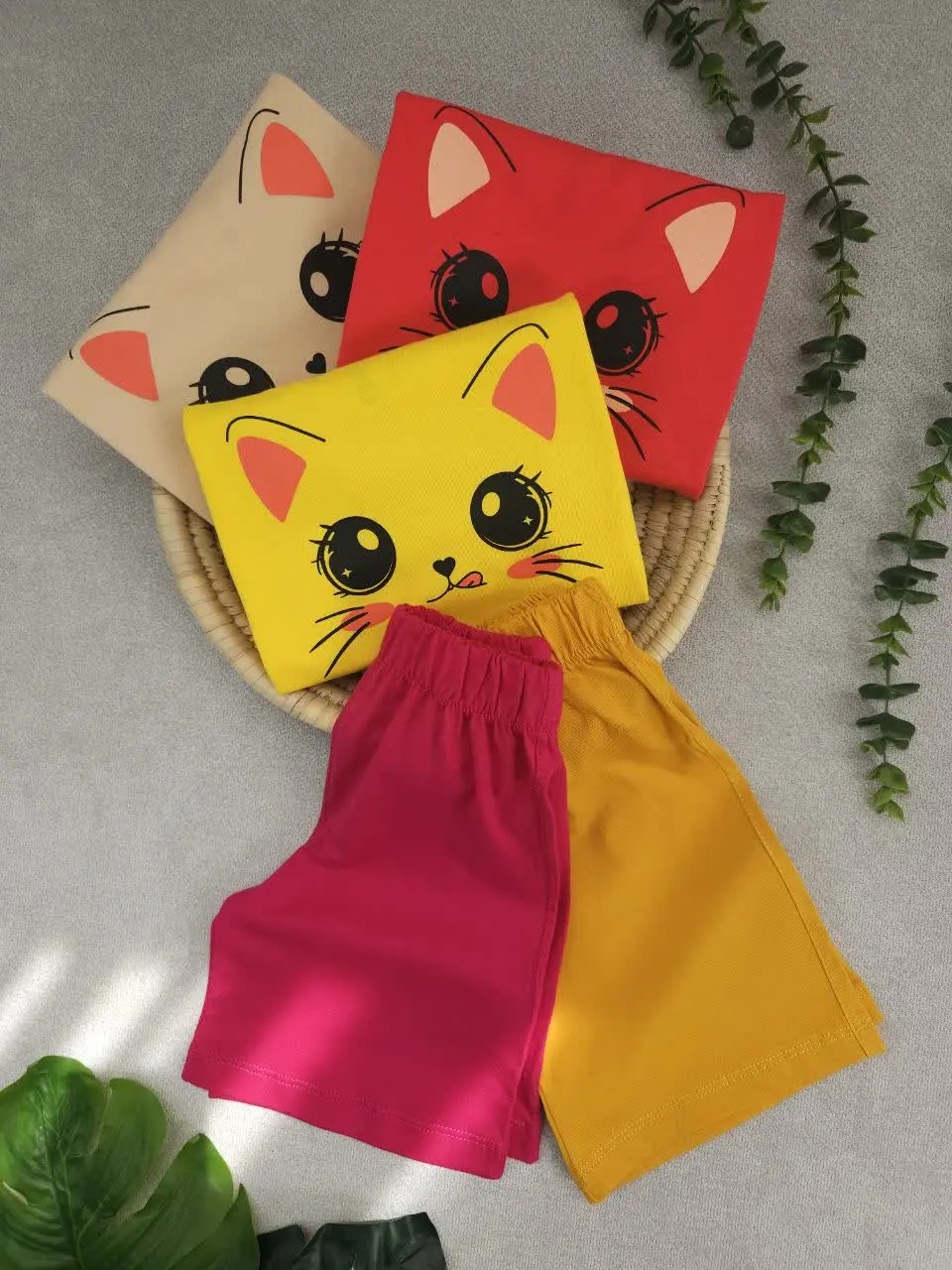 تیشرت شلوارک دخترانه گربه
