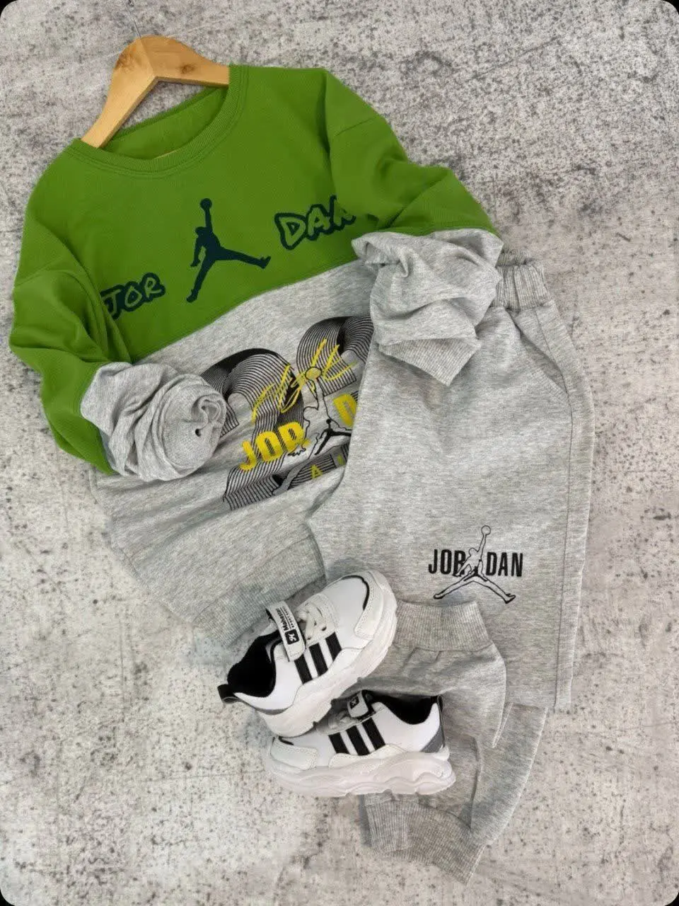 ست بلوز شلوار طرح جردن ۲۳