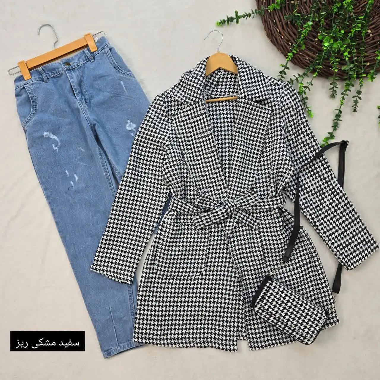 🍁 نام: مانتو پاپیون
