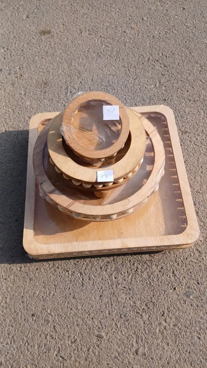 سینی مهره دار
