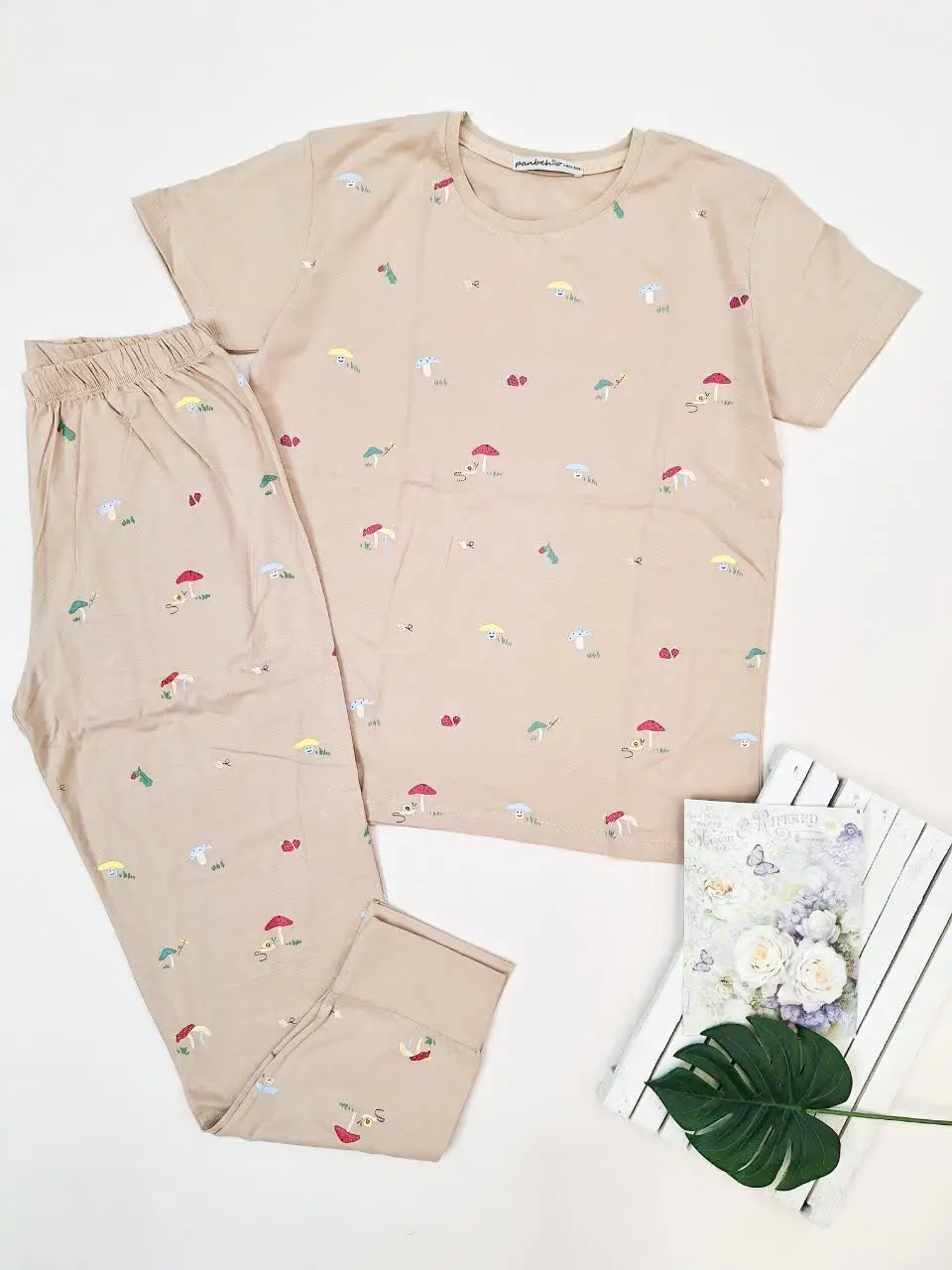 چاپش ثابته و به هیچ عنوان توی شست و شو از بین نمیره🌺🌺
