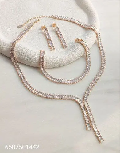 سرویس تنیسی زنانه ۶۵۰۷۵۰۱۴۴۲
