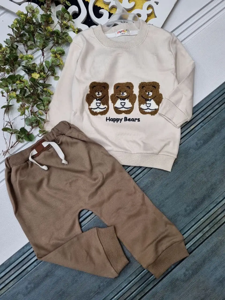 🇮🇷🧥🧶👗👚👔🎽👕👖💎

