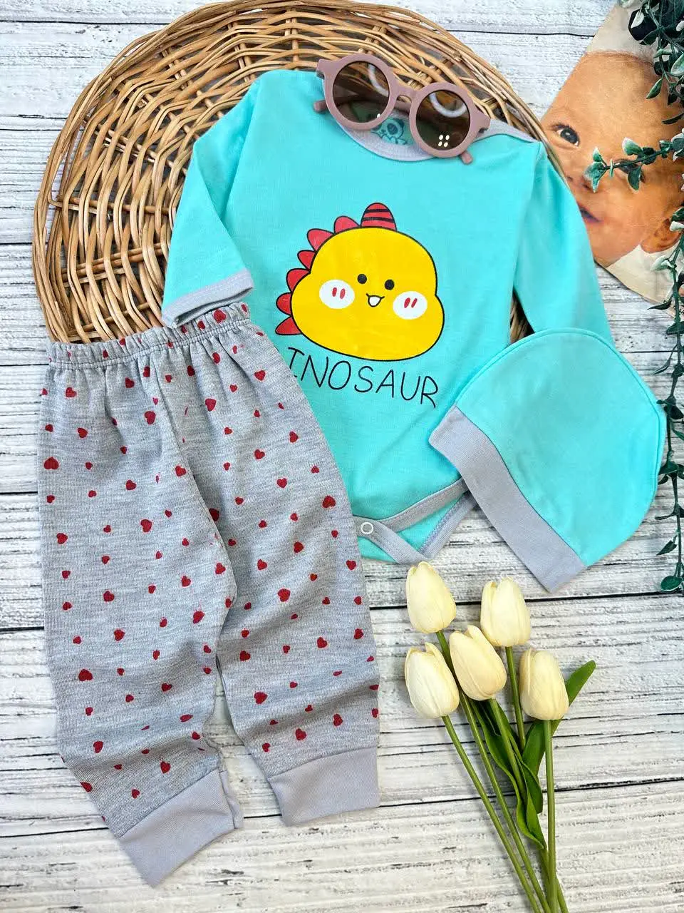 سه تکه طرح دایناسور فیروزه‌ای نوزادی و کودک کد ۱۱۷۲۳۶ 
