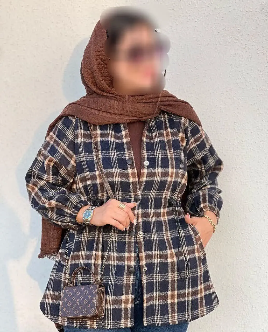 نام: مانتو پشمی برکه
