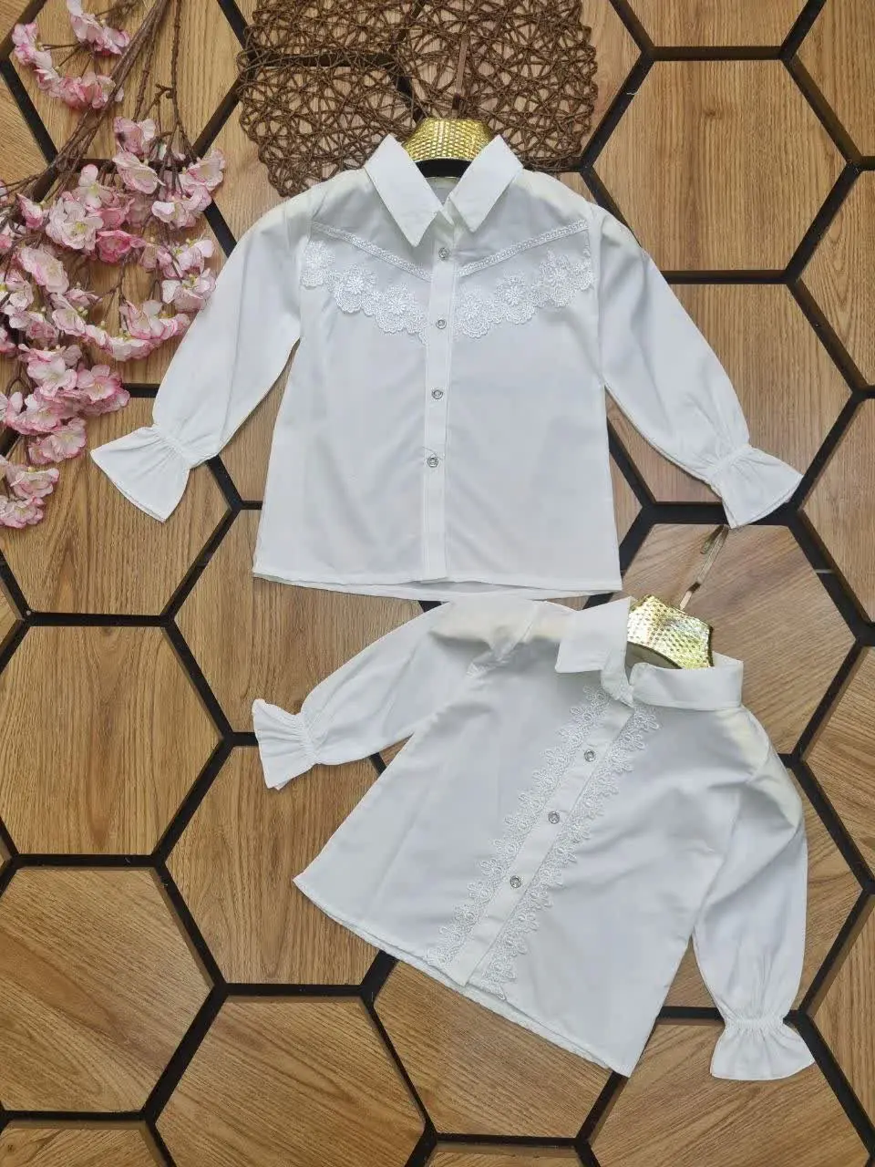 🌺 شومیز سفید بوگاتی اعلا 👧