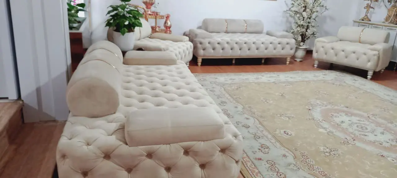 راحتی چستر ۸نفره شیک وکلاسیک پایه چوب کارتهران 
