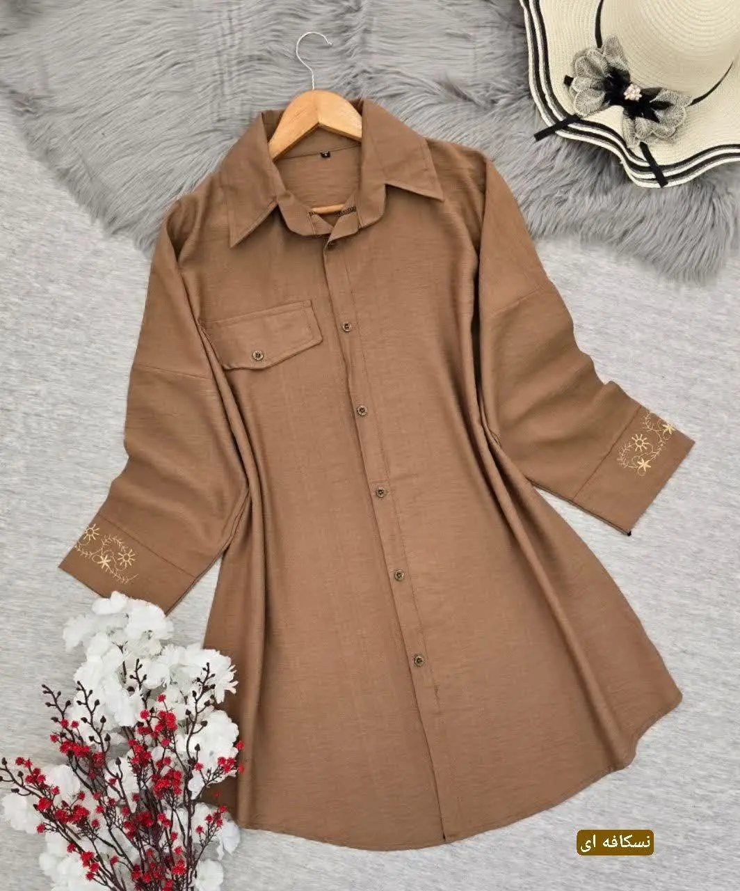 نام: مانتو مچ گلدوزی
