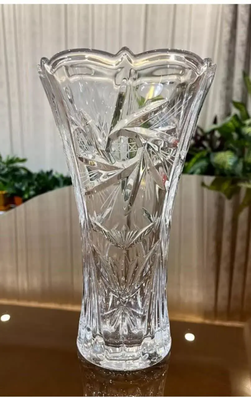 گلدان خورشیدی 
