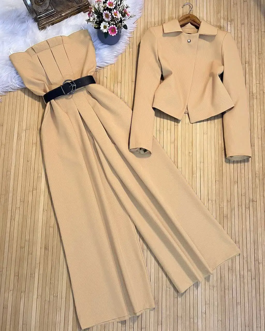 نام: اورال و کت مدل هستی
